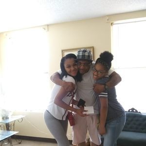 Meet your Posher, Charles